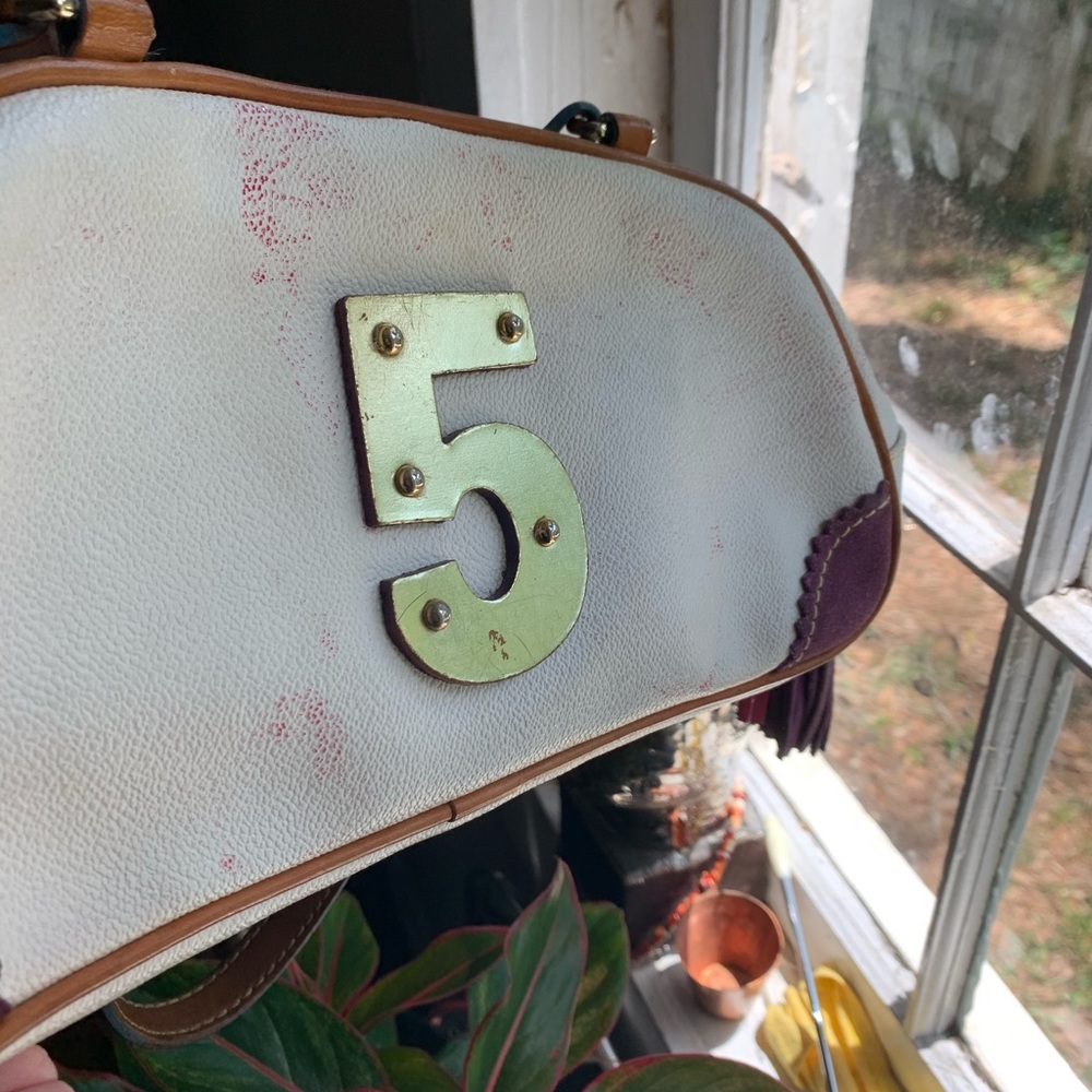 Dooney and Bourke shoulder bag - Picture 3 of 5